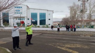 Emniyetten öğrencilere trafik eğitimi