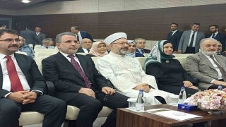 Erbaş: Yalnızlık, bakanlığı kurulacak kadar tehlike arz etmeye başlamış