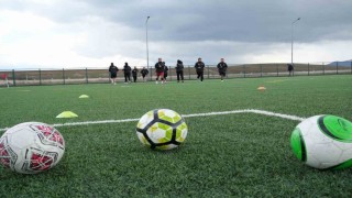Erken yaşta evliliğe karşı kurulan kadın futbol takımı 2. Lig yolunda