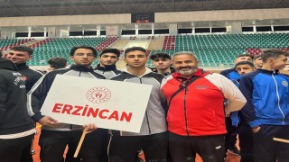 Erzincan Fen Lisesi Futsalda yarı finalde