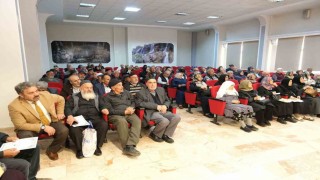 Erzincanda hacı adayları bilgilendirildi