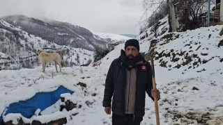 Erzincanın Refahiye ilçesinde kar yağışı etkili oldu