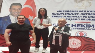 Erzincanlı sporcu Türkiye Boks Şampiyonasında Türkiye üçüncüsü oldu