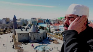 Erzurumda 700 yıldır devam eden gelenek: Minarelerden yükselen salâtüselamlar
