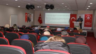 Erzurumda aile yılı söyleşileri: Ailede şiddetsiz otorite ve koruyucu aile konuşuldu