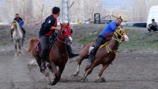 Erzurumda asırlardan bu yana devam eden ata sporu