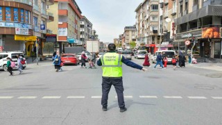 Esenyurt Belediyesinden öğrenciler için güvenli geçiş önlemi