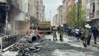 Esenyurtta faciadan dönüldü, İSKİ çalışması sırasında delinen gaz borusu binalara hasar verdi