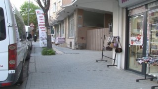 Esenyurtta kavgayı fırsat bilerek çantayı alıp böyle kaçtı