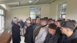 Eski başkan son yolculuğuna uğurlandı