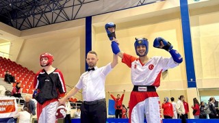 ETÜ Kick Boks Türkiye Şampiyonasına damga vurdu