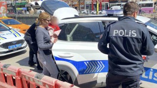 Evinde cesedi bulunan hamile kadının kocası, şehir meydanında yürürken yakalandı
