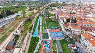 Fatihte depremin ardından gece boyunca park ve bahçeler açık olacak