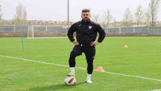 Fenerbahçenin eski yıldızı Beykan Şimşek, Liverpoollu Salah ile asist krallığında dünyada ilk 5te