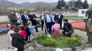 Fidanlar toprakla buluştu