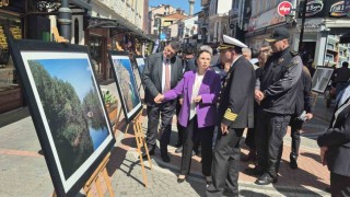 Fotoğraf sergisinde Vali Arslana yanardağ sürprizi