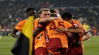 Galatasaray, Kadıköyde yenilmezliğini 4 maça çıkardı