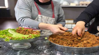 Gastro Sincanın eski kursiyerleri hünerlerini sergiledi