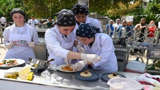 Gastronomi panayırında liseler arası yemek yarışması