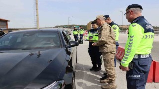 Gaziantepte jandarma ekipleri bayram tedbirlerini sürdürüyor