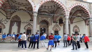 Genç voleybolcular Manisada buluştu