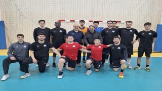 Gençlik ve Spor İl Müdürü Kalın, hentbol antrenmanına konuk oldu