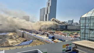 Güney Korede kongre merkezinde yangın paniği