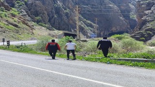 Hakkaride 20 gündür kayıp kadını arama çalışmaları sürüyor