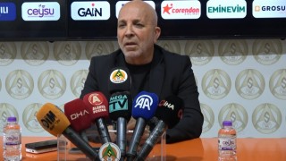 Hasan Çavuşoğlu: Kümede kalabileceğimiz seviyeye kendimiz gelmeliyiz, başkasının ne yaptığı önemli değil