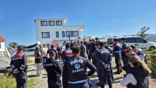 Hazine arazisine yapılan kaçak villa yapmışlar