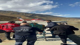 Helikopter ambulans 35 haftalık gebe hasta için havalandı