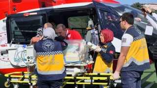 Helikopter ambulans kalp rahatsızlığı olan 4 günlük bebek için havalandı