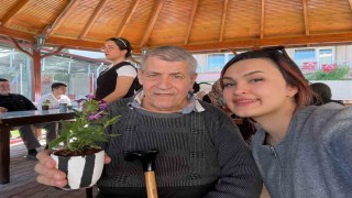 Hemşirelik öğrencileri huzurevi ziyaretlerinde renkli hatıralar bıraktı