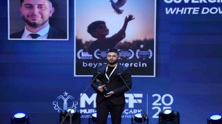 HKÜlü genç yönetmenlerden Altın Çarkta çifte zafer
