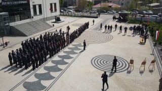 Iğdırda Türk Polis Teşkilatının 180inci yılı kortejle kutlandı