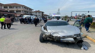 iki aracın çarpıştığı kazada 7 kişi yaralı