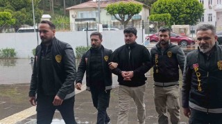 İki arkadaştan birini öldürüp diğerini ağır yaralayan zanlı tutuklandı