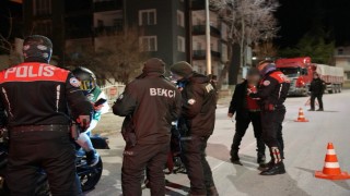 Ispartada bir haftada 41 aranan şahıs yakalandı, 2 bini aşkın sürücüye para cezası kesildi