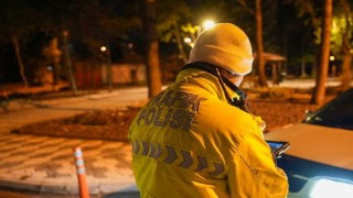 Ispartada trafik ve asayiş uygulamasında 14 sürücüye ceza kesildi