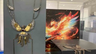 İstanbul Jewelry Showda öğrencilerin tasarımları stantları süsledi