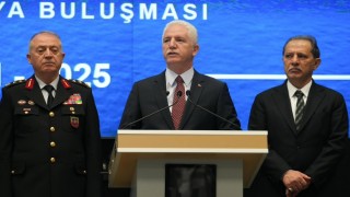 İstanbul Valisi Davut Gül: Düzensiz göçmen sorunu, İstanbulun gündeminden giderek çıkıyor