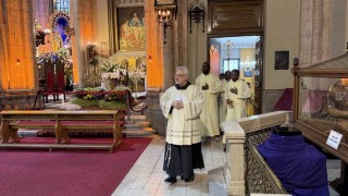 İstanbuldaki St. Antuan Kilisesinde Papa Franciscus için ayin düzenlendi