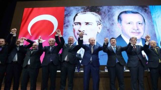 İYİ Partiden istifa eden iki belediye başkanı AK Partiye geçti