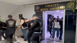 İzmir’de Silahlı Kavga: 25 Yaşındaki Genç Öldü