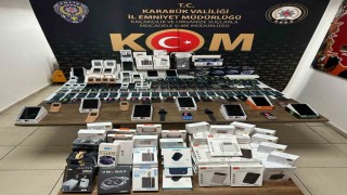 Kaçakçılık operasyonunda çok sayıda telefon ve elektronik eşya ele geçirildi