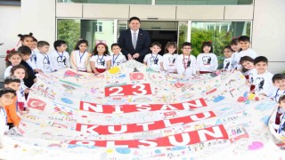 Kadıköyde 23 Nisan şenliği