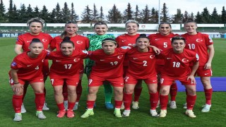 Kadın A Milli Futbol Takımı, Slovenyaya mağlup oldu