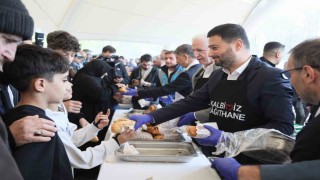 Kağıthanede balık ekmek ziyafeti