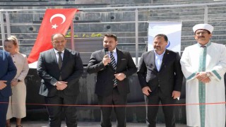 Kahramankazanda Metin Atlı Merkez Yeni Cami dualarla ibadete açıldı