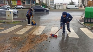 Kahramanmaraş’ta Sağanak Yağış Sonrası Büyük Temizlik Seferberliği